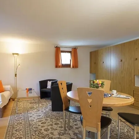 Chesa Margretta By Interhome *